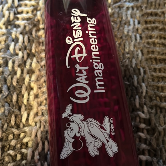 Disney Imagineering Contigo - Picture 2 of 3